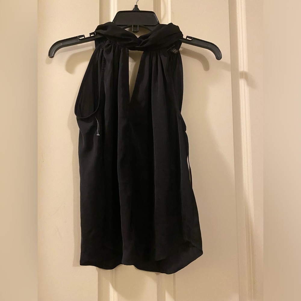 NWOT Banana Republic black silk top in size XXS